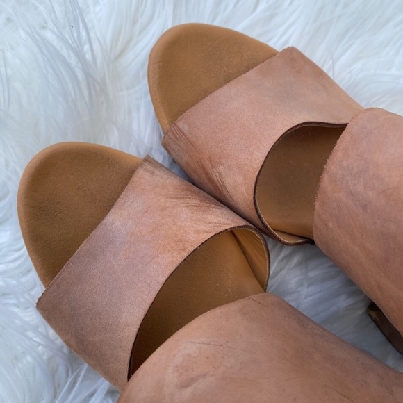 Kork Ease Clog Heels - Picture 9 of 11